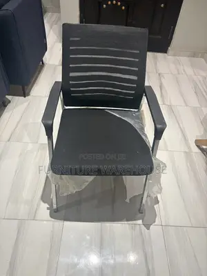 Black Mesh Office Visitor Chair