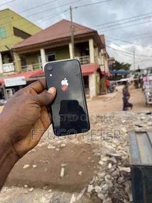 Apple iPhone XR 64 GB Black
