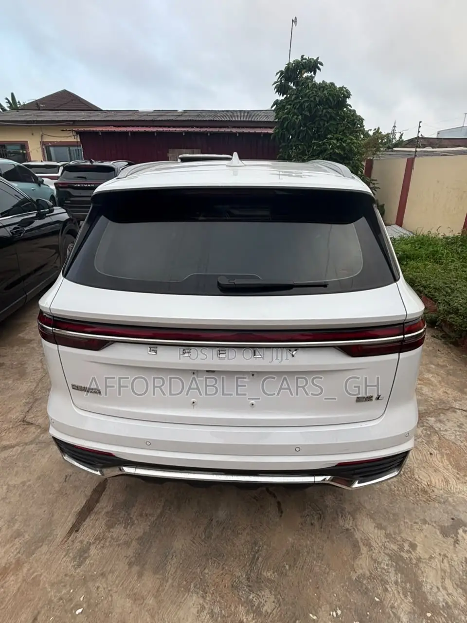 Geely Galaxy L7 2023 White