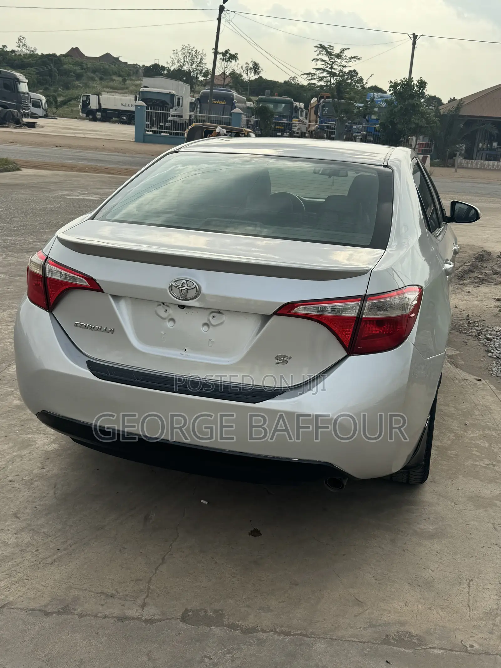 Toyota Corolla S 4dr Sedan (1.8L 4cyl CVT) 2016 Silver