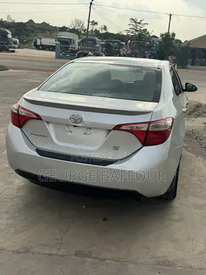 Toyota Corolla S 4dr Sedan (1.8L 4cyl CVT) 2016 Silver
