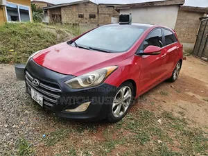 Hyundai Elantra SE 4dr Sedan (1.8L 4cyl 6A) 2014 Red