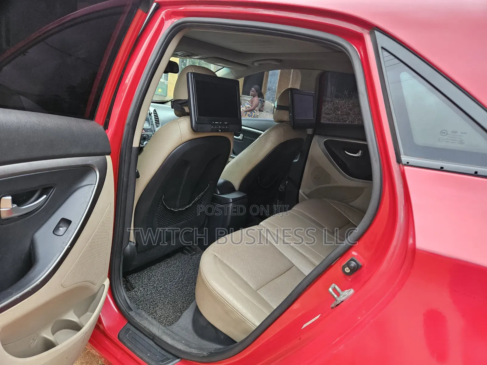 Hyundai Elantra SE 4dr Sedan (1.8L 4cyl 6A) 2014 Red