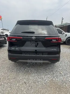 Toyota Grand Highlander Limited AWD 2024 Black