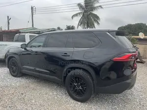 Toyota Grand Highlander Limited AWD 2024 Black