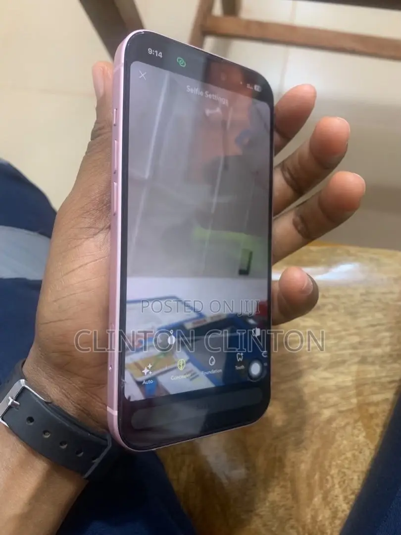 New Apple iPhone 15 128 GB Pink
