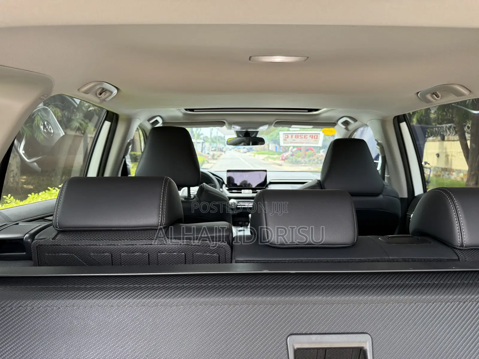 Toyota RAV4 Limited FWD 2024 White
