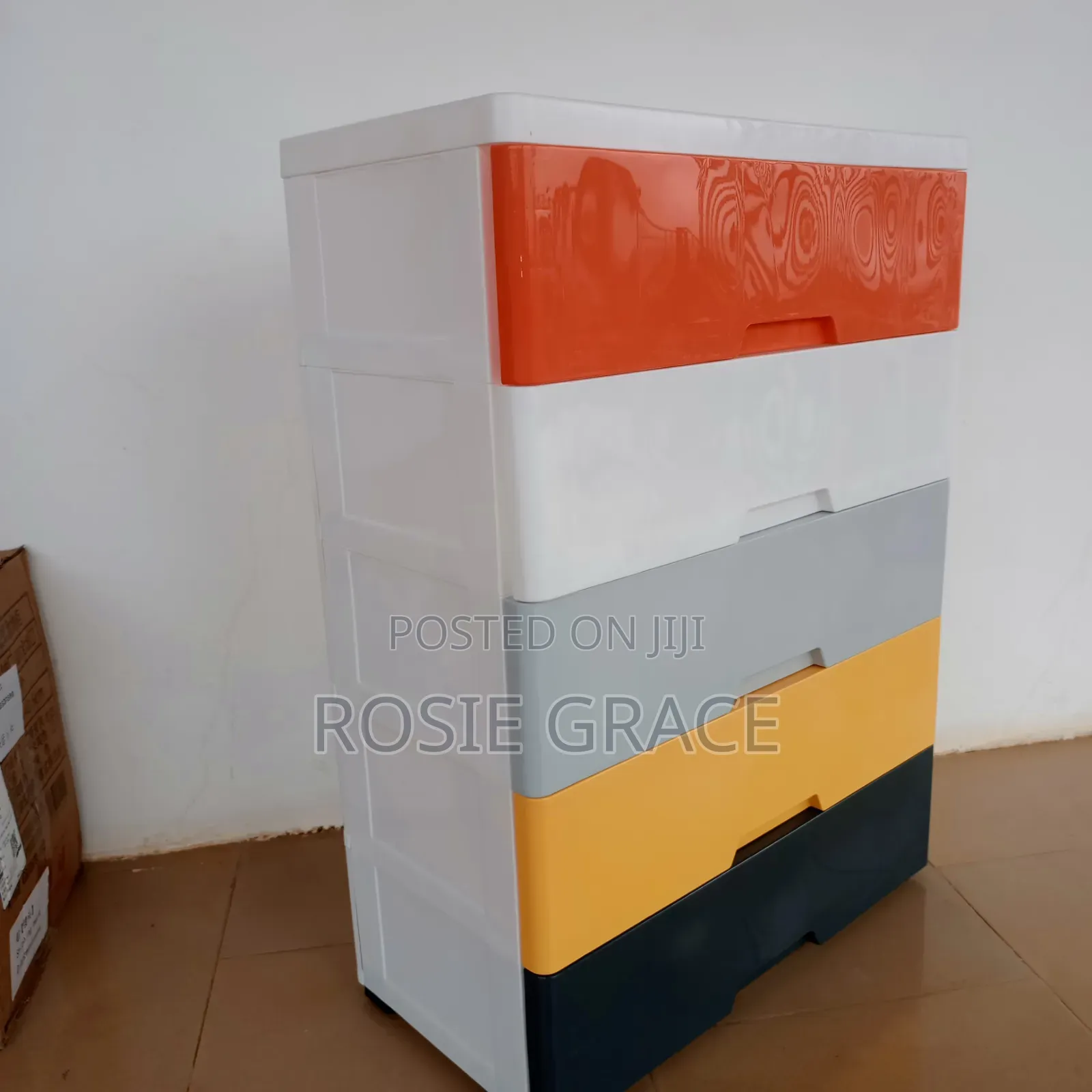 5 Level Spacious Kids Wardrobe/Clothes Drawer and Storage
