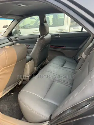 Toyota Camry 2006 Gray