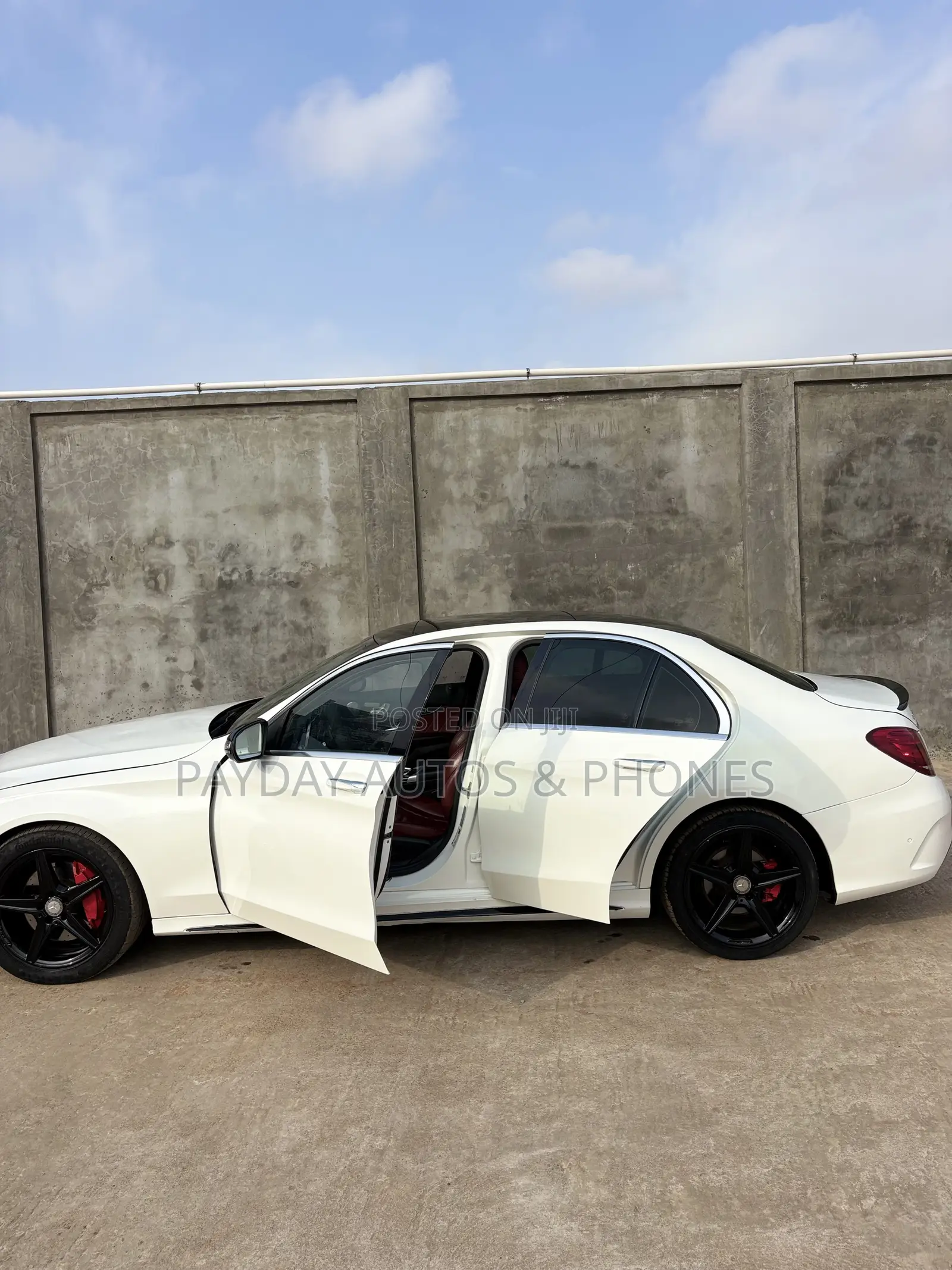 Mercedes-Benz C300 Base 4Matic Sedan AWD (2.0L 4cyl 7A) 2016 White