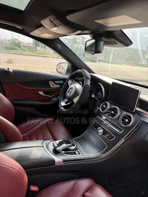 Mercedes-Benz C300 Base 4Matic Sedan AWD (2.0L 4cyl 7A) 2016 White