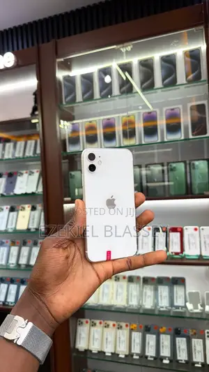 Apple iPhone 11 128 GB White