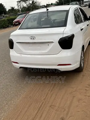 Hyundai I10 2015 White