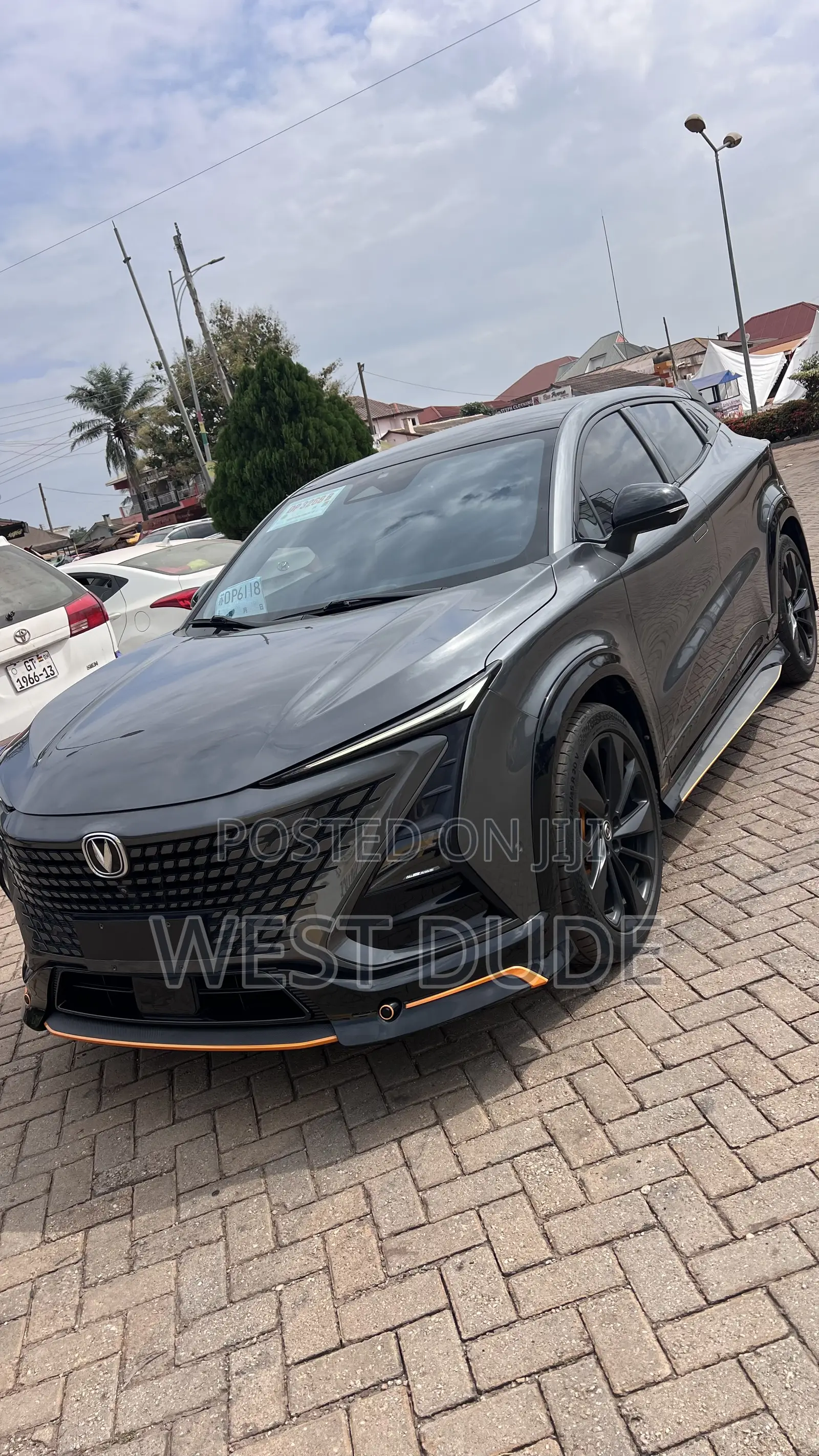 Changan UNI-T 1.5 FWD 2022 Gray