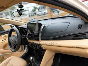 Toyota Yaris 2015 White