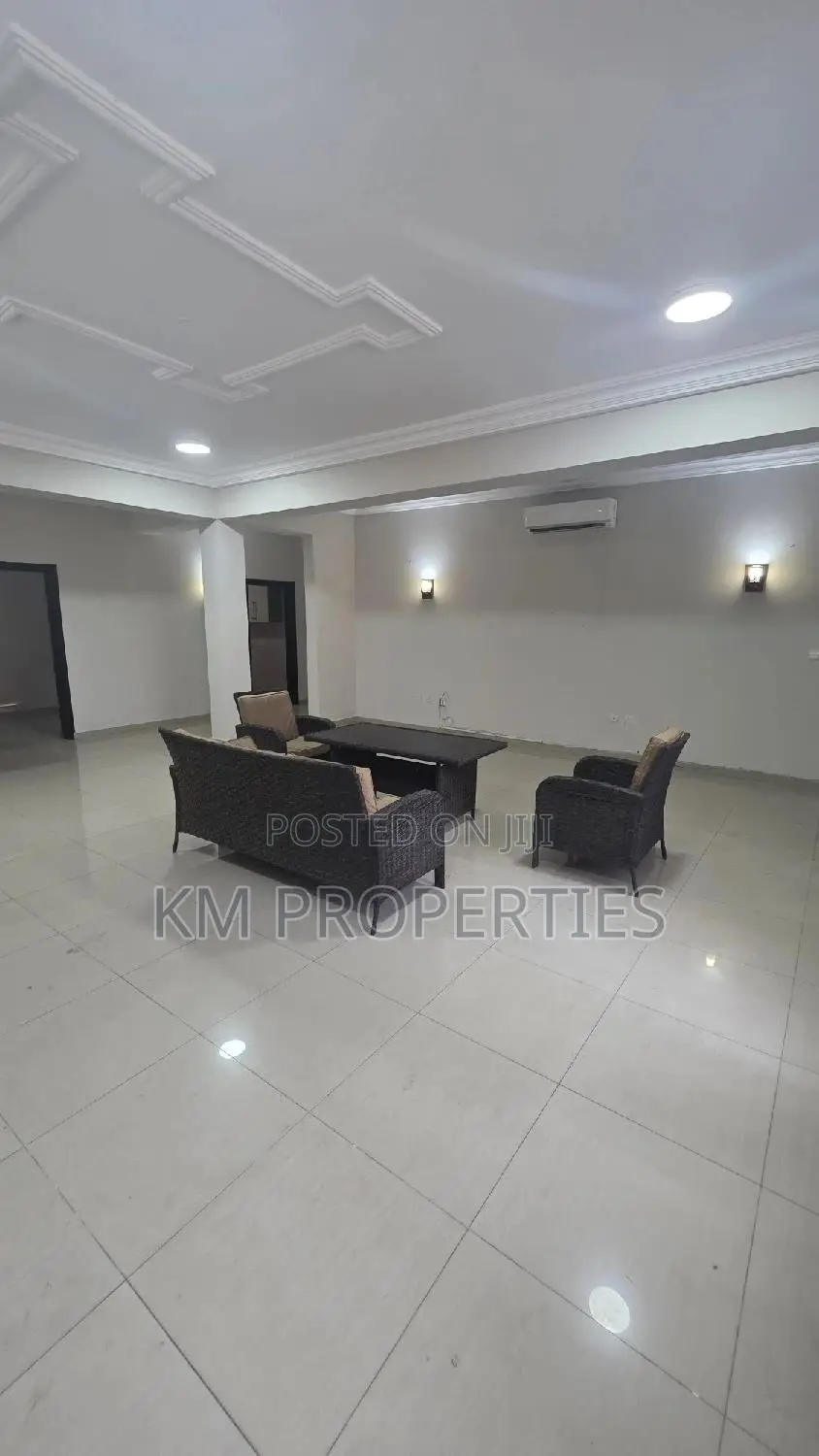 3bdrm Apartment in Westland for rent