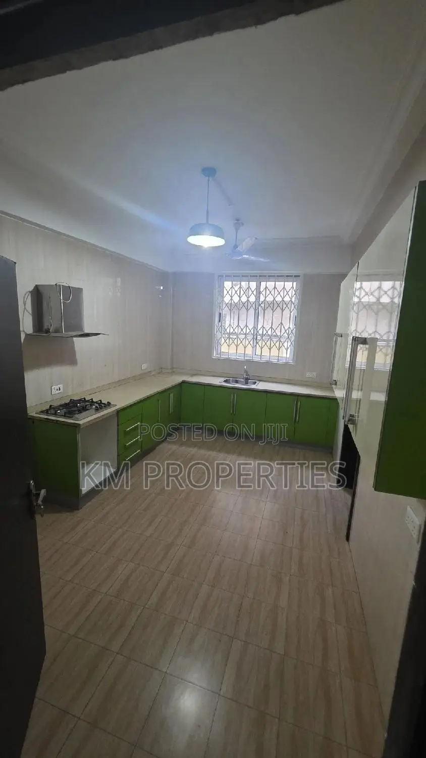 3bdrm Apartment in Westland for rent