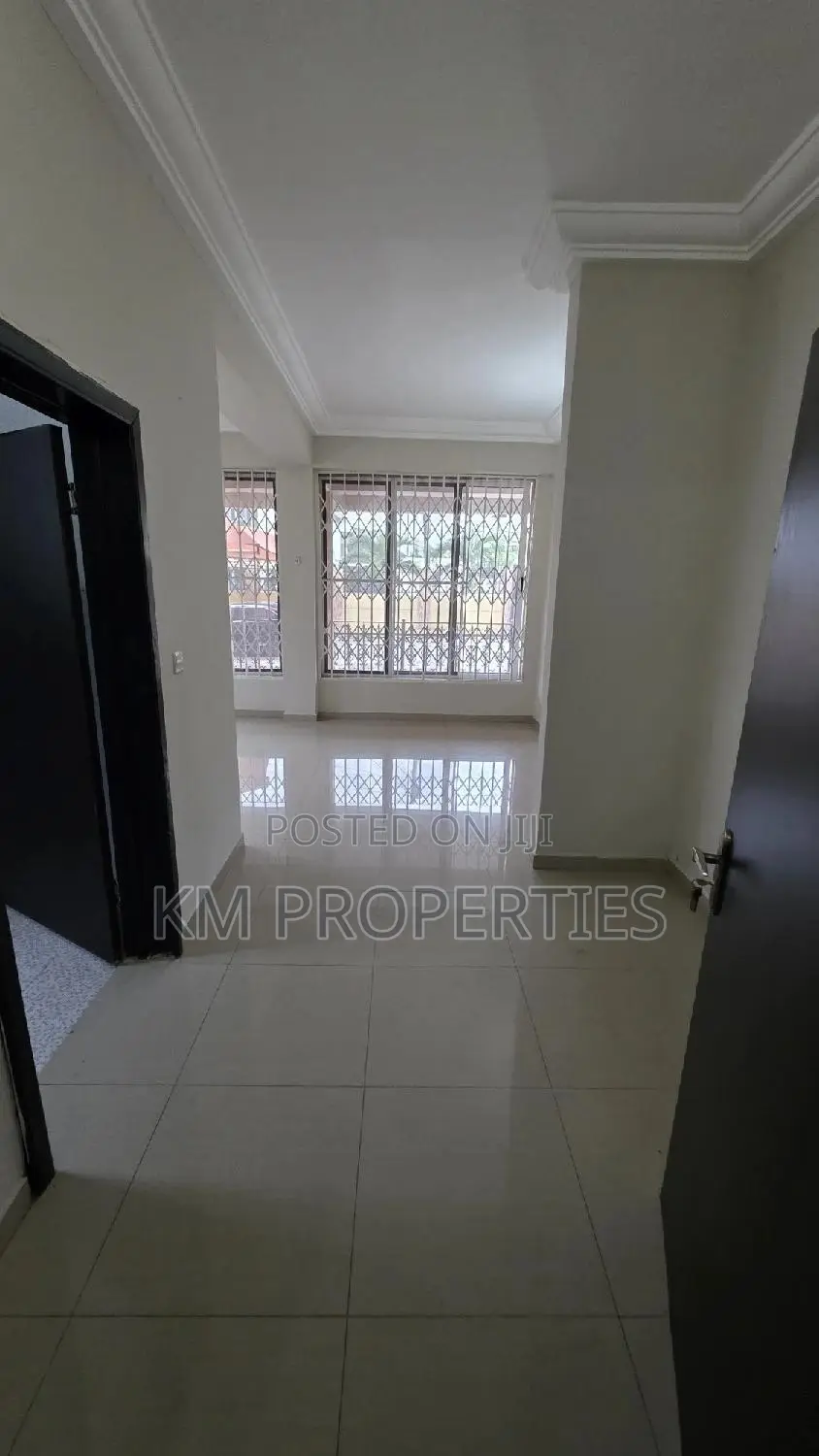 3bdrm Apartment in Westland for rent