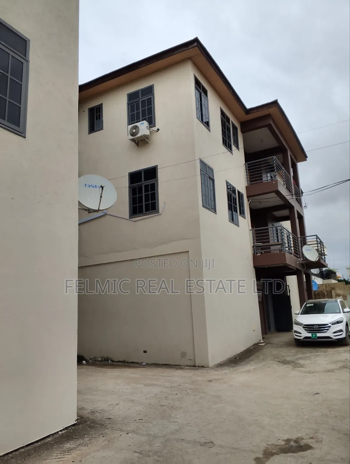 1bdrm Apartment in Felmic Real Estate, The Mall for rent