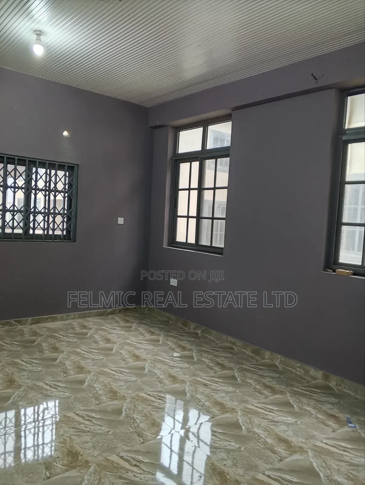 1bdrm Apartment in Felmic Real Estate, The Mall for rent