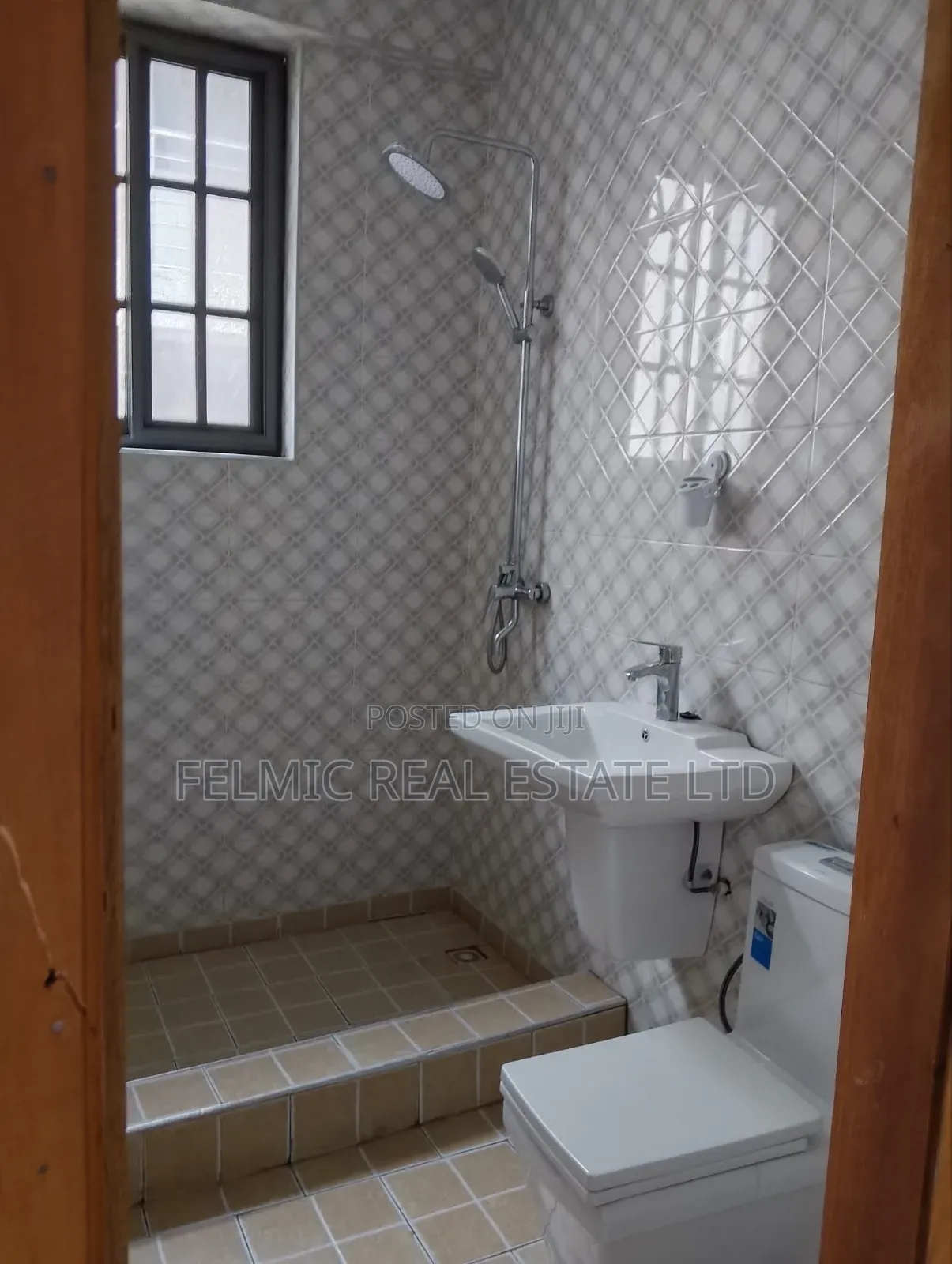 1bdrm Apartment in Felmic Real Estate, The Mall for rent