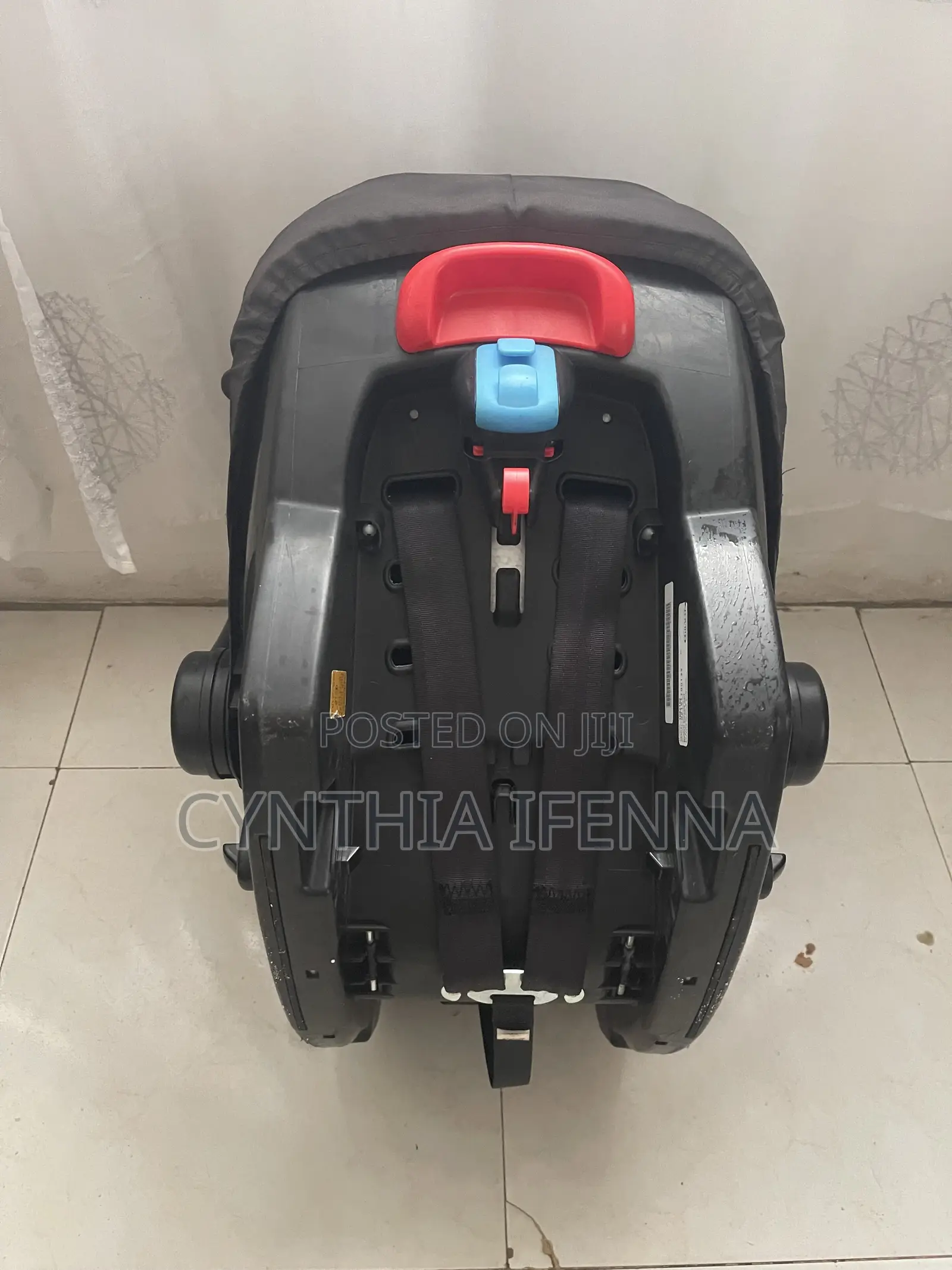 Graco Infant Car Seat – Excellent Condition
