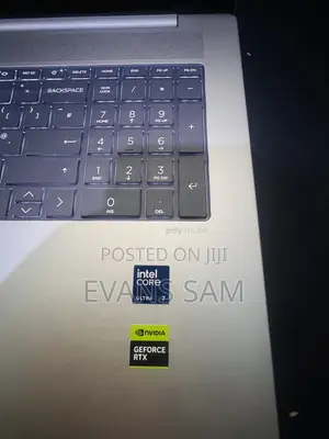 Laptop HP Envy 17 16GB Intel Core Ultra 7 SSD 1T