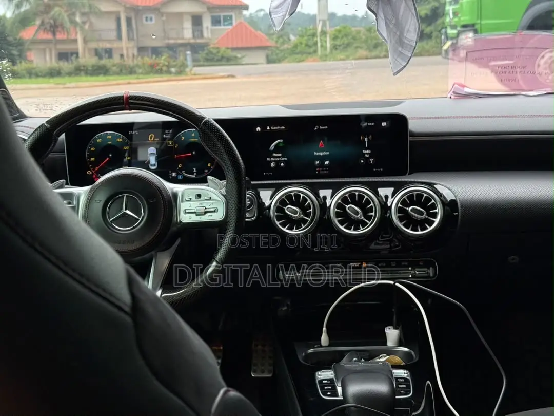 Mercedes-Benz CLA-Class CLA 250 4MATIC Sedan 2020 White