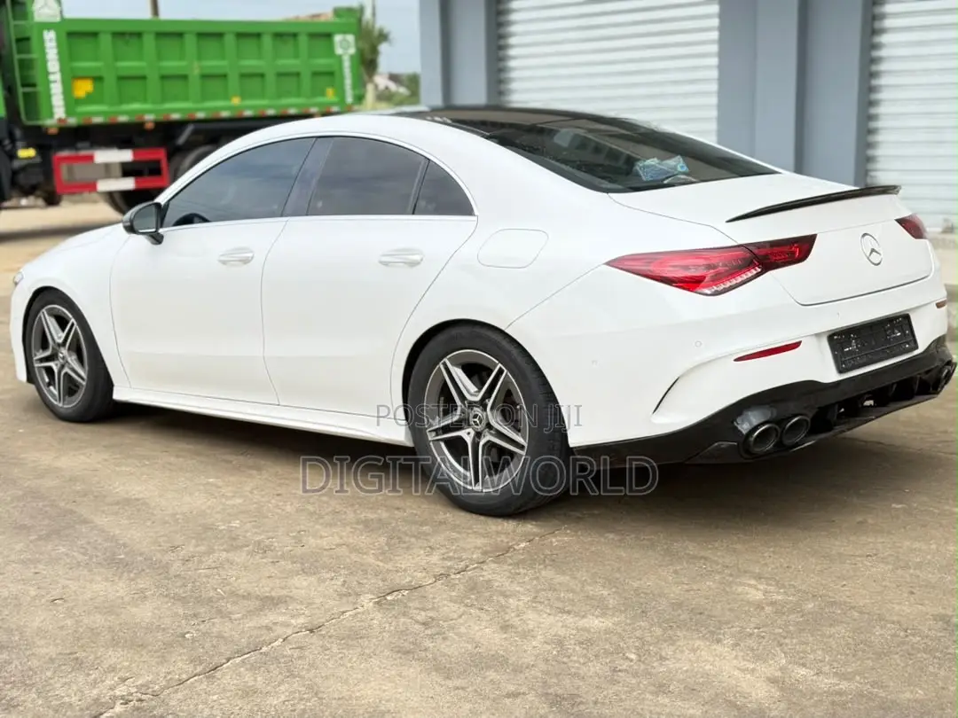 Mercedes-Benz CLA-Class CLA 250 4MATIC Sedan 2020 White