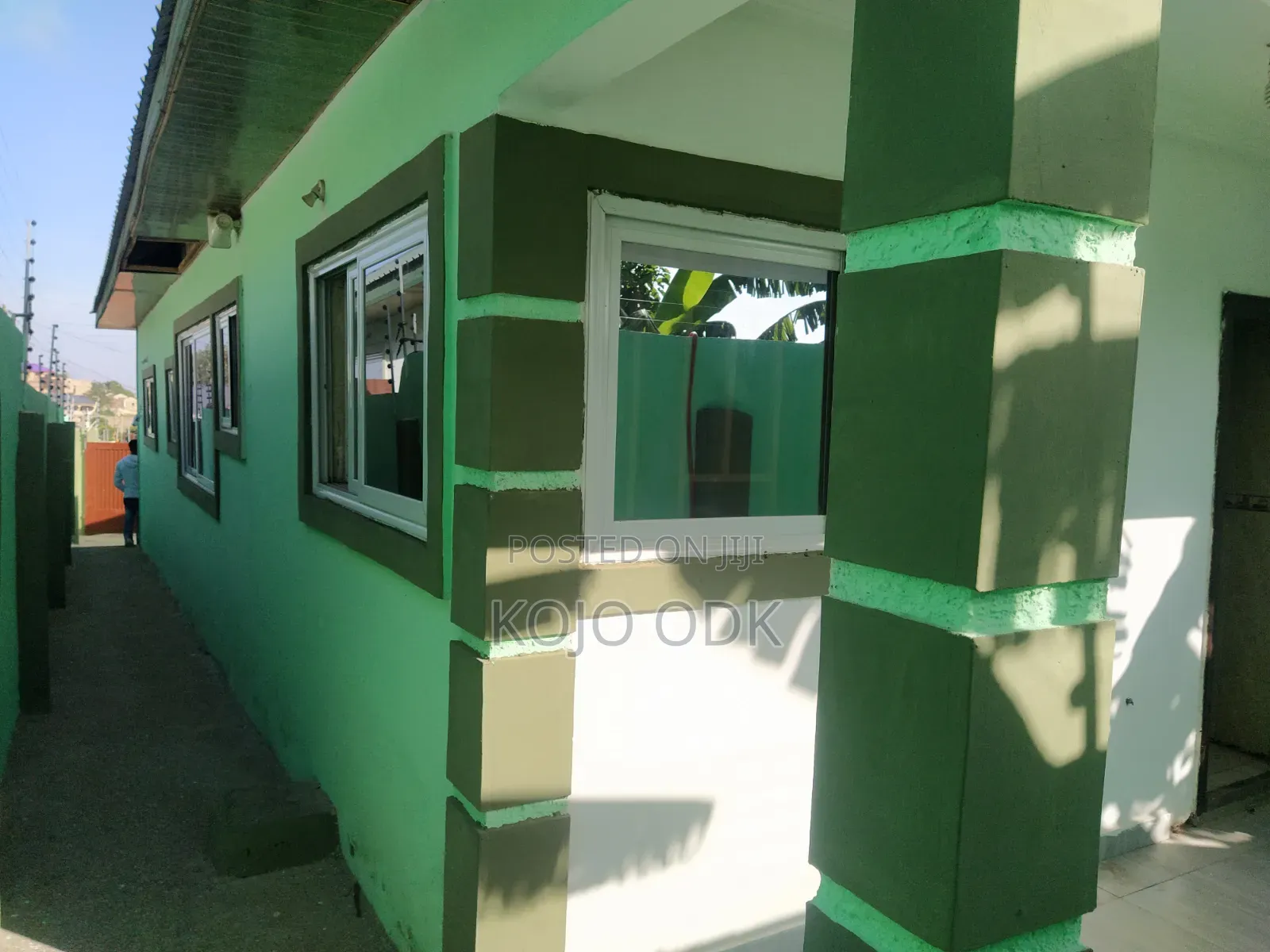 5bdrm House in Frsnco Estate, Ofankor for rent