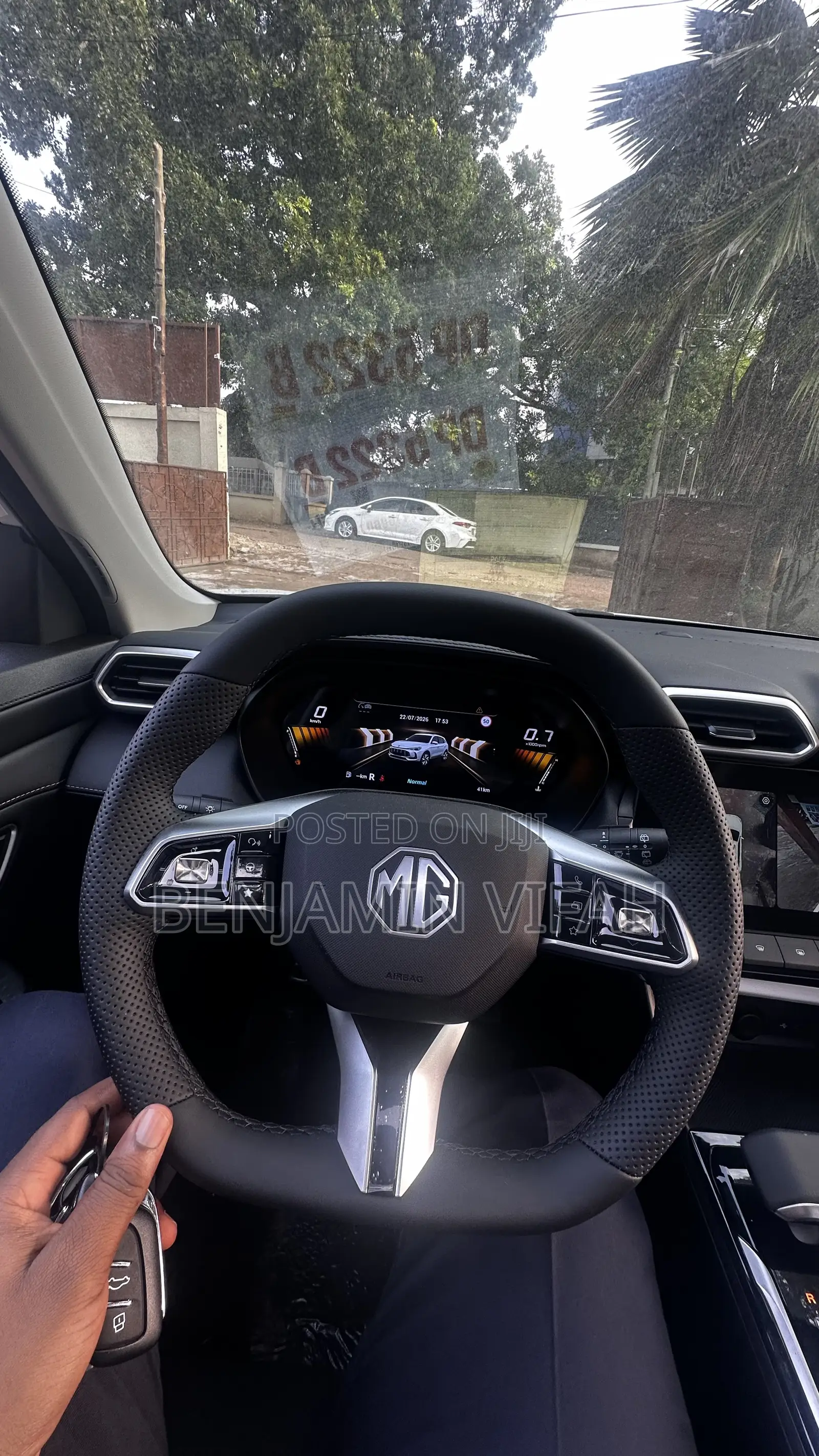 New MG ZS 2025 White