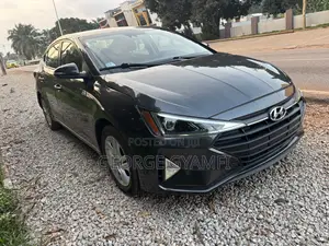 Hyundai Elantra SE 2020 Gray