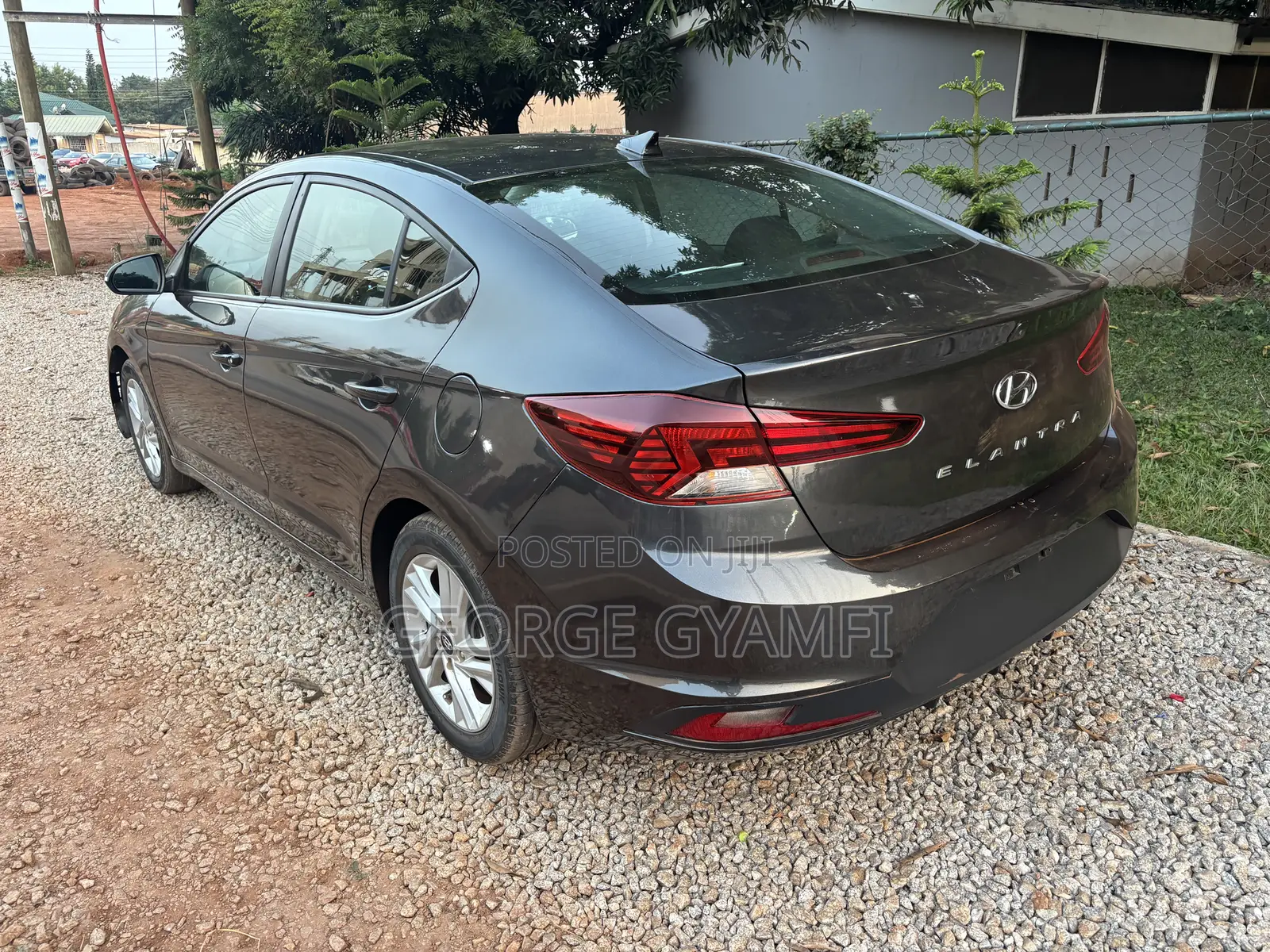 Hyundai Elantra SE 2020 Gray