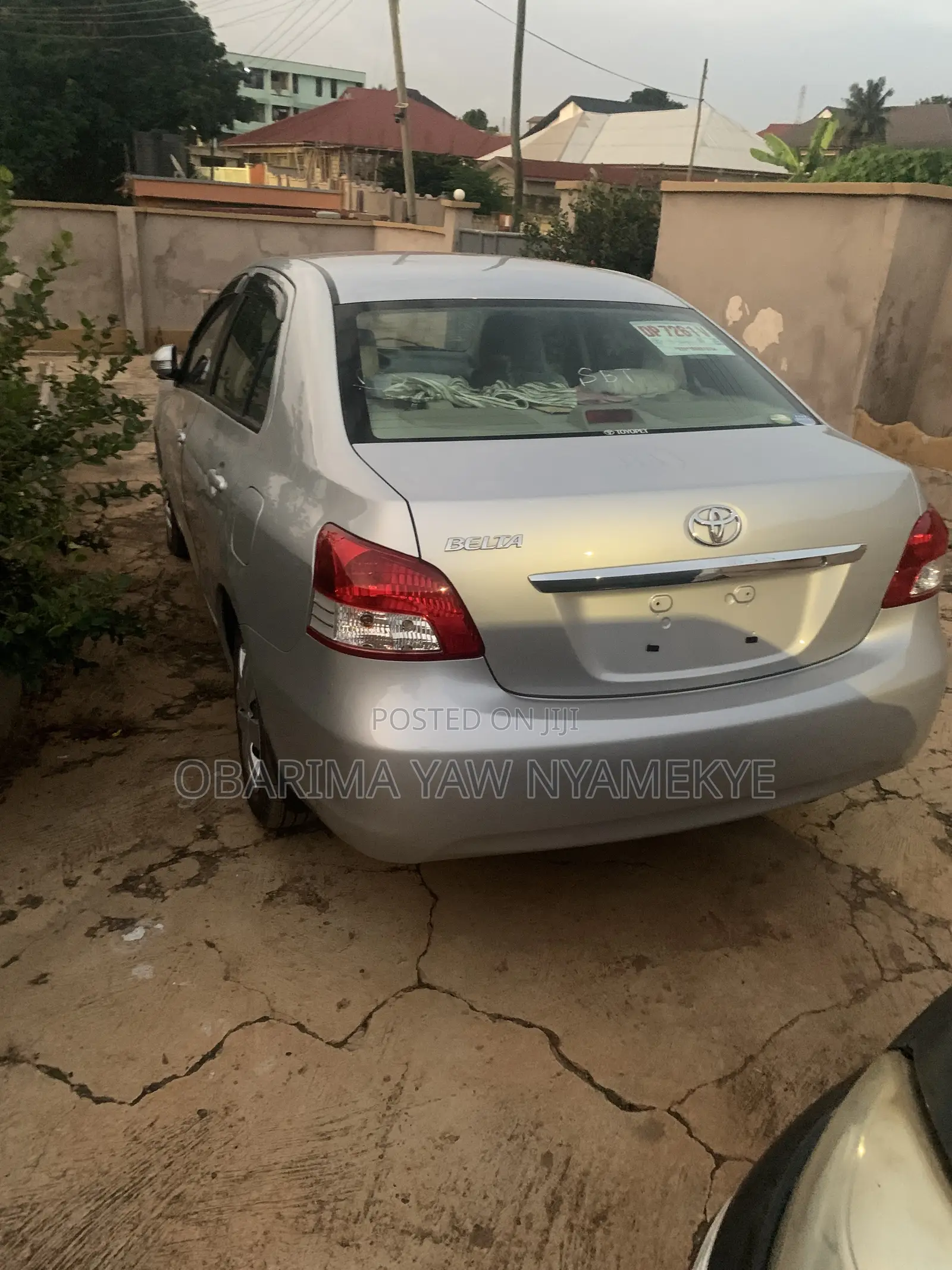 Toyota Belta 2010 Silver