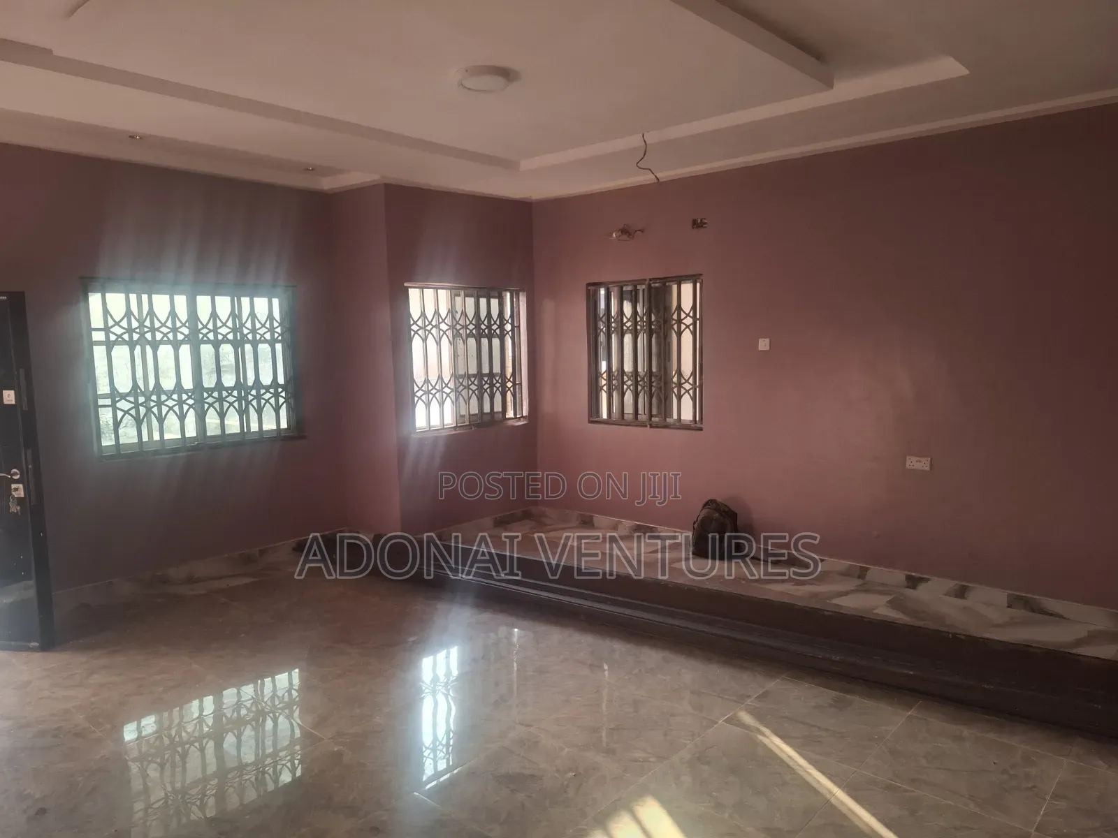 3bdrm Apartment in Santasi Anyinam, Kumasi Metropolitan for rent