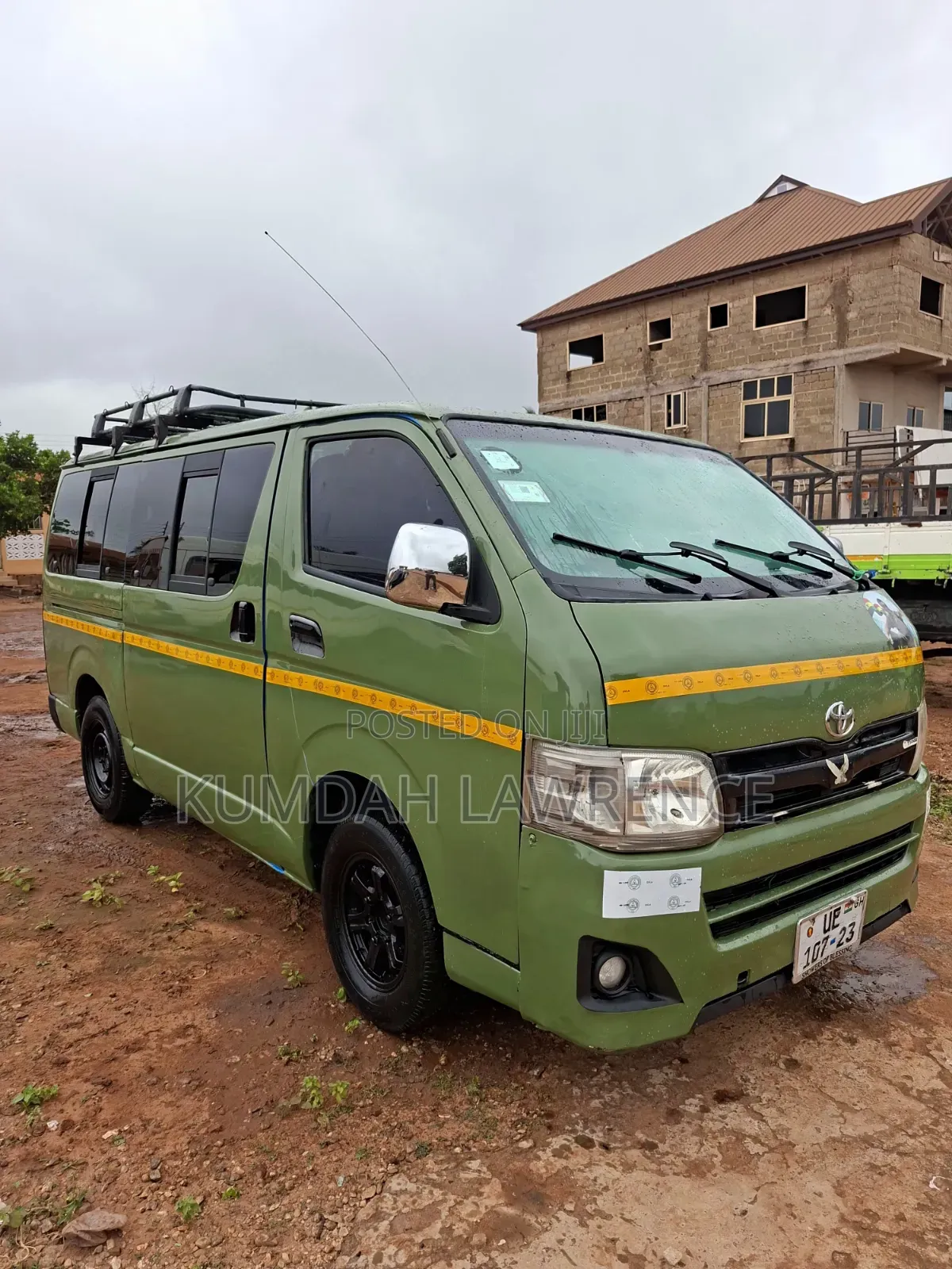 Toyota HiAce 2013 Green