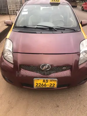 Toyota Vitz 2010 Brown