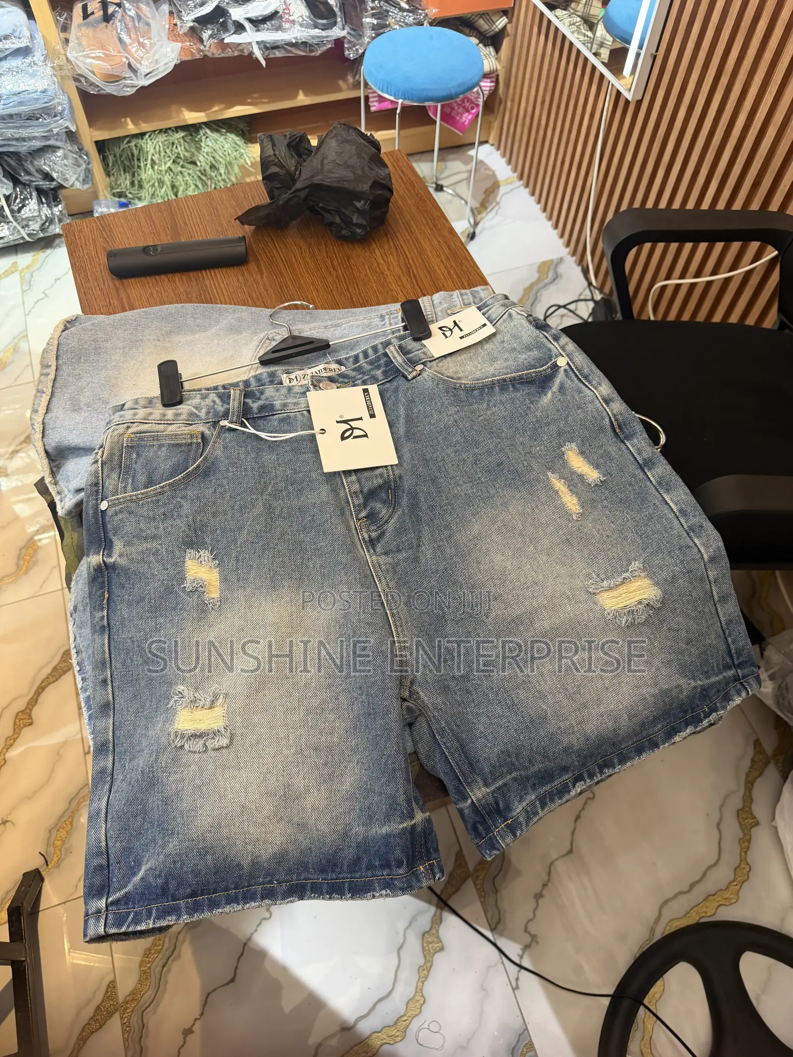 Quality Short Jeans