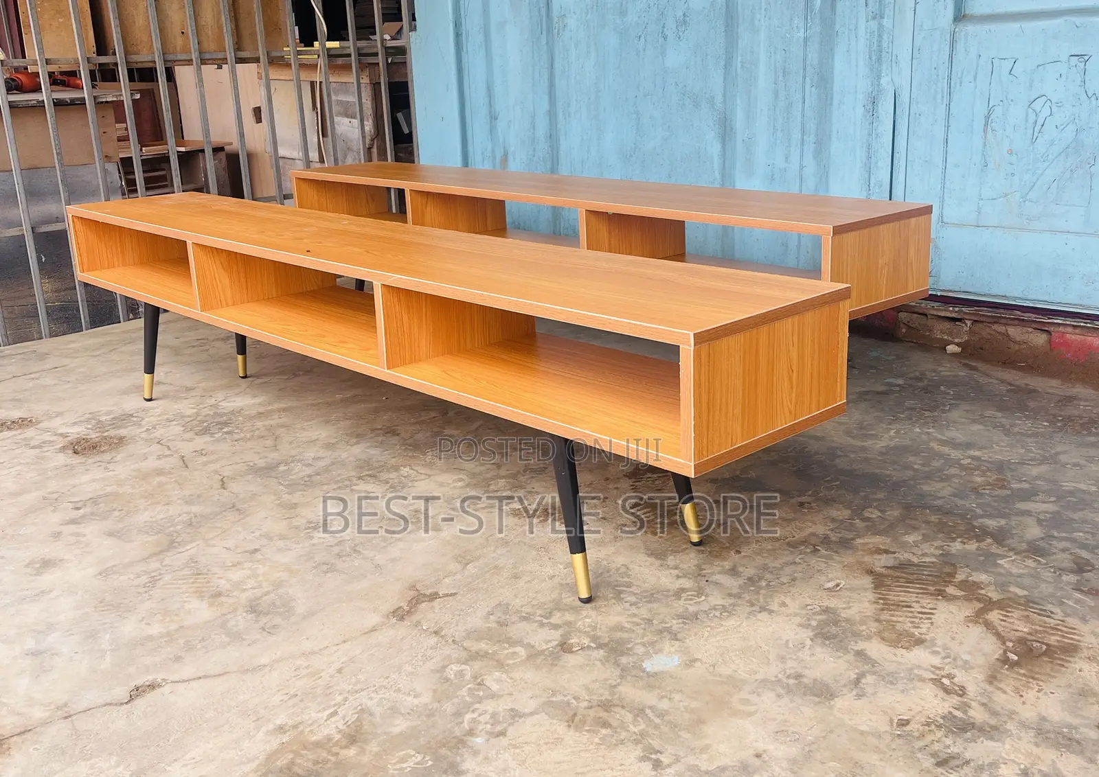 6 Feet Modern TV Stand
