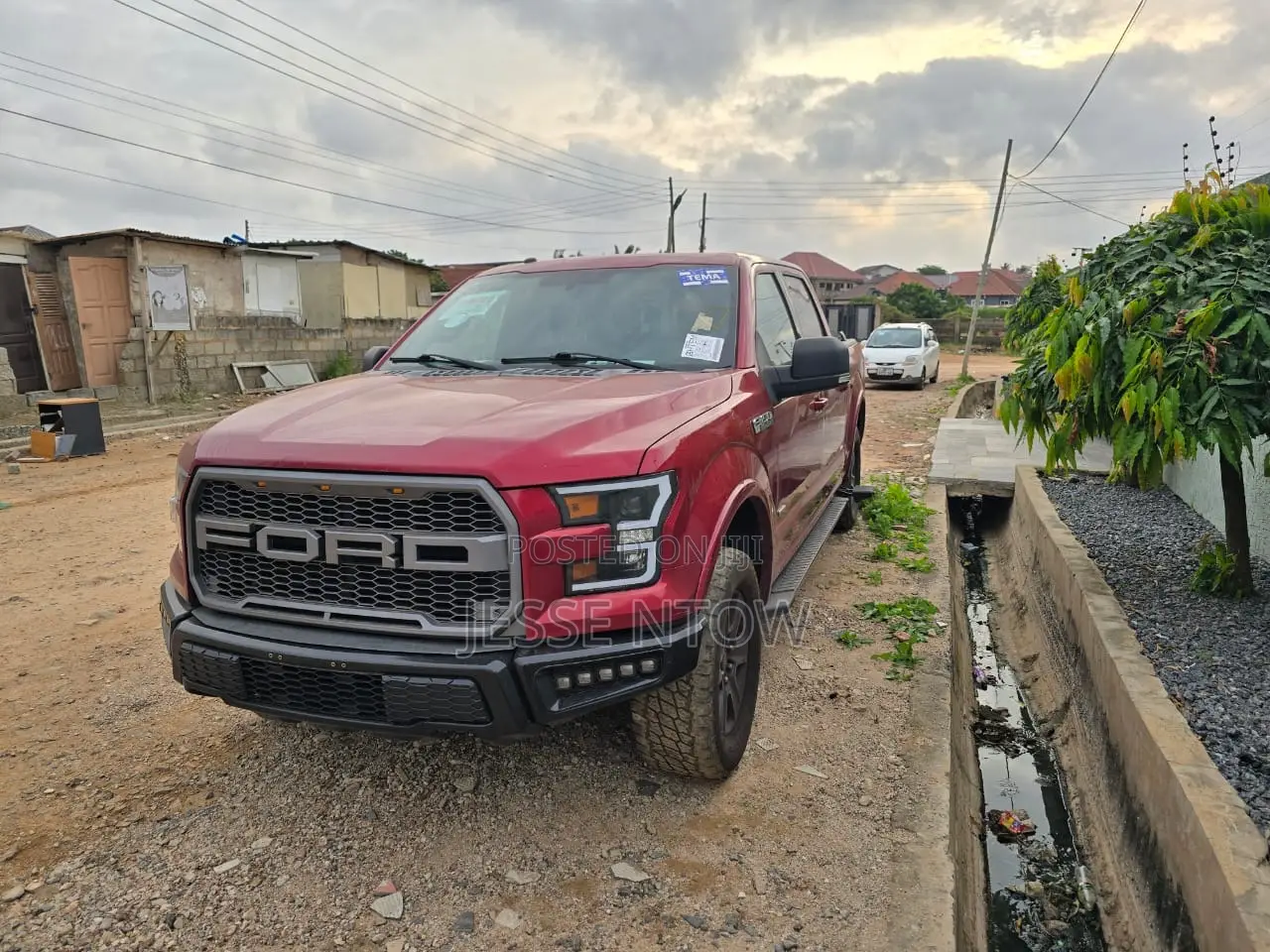 Ford F-150 2016 Red