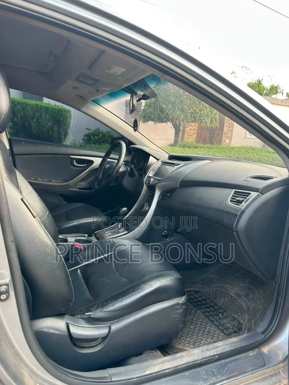 Hyundai Elantra Limited 4dr Sedan (1.8L 4cyl 6A) 2014