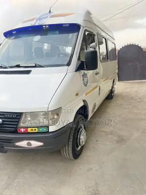 Mercedes-Benz Sprinter 2004 White