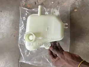 Honda CRV Reservoir Bottle 2017,2018,2019,2020,2021,2022