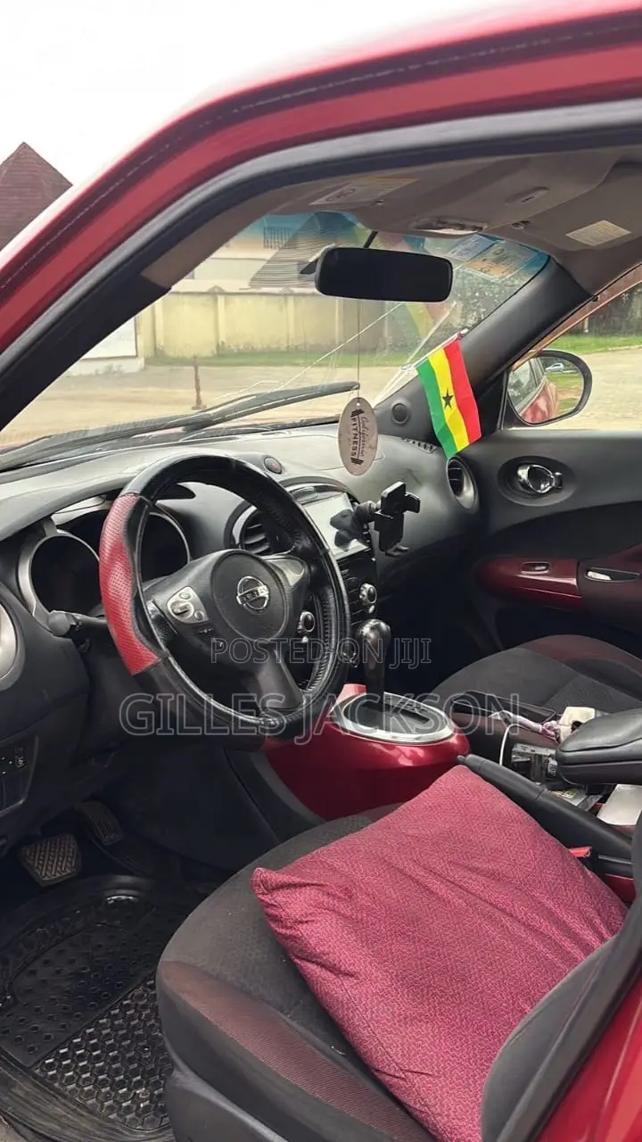 Nissan Juke 2015 Red