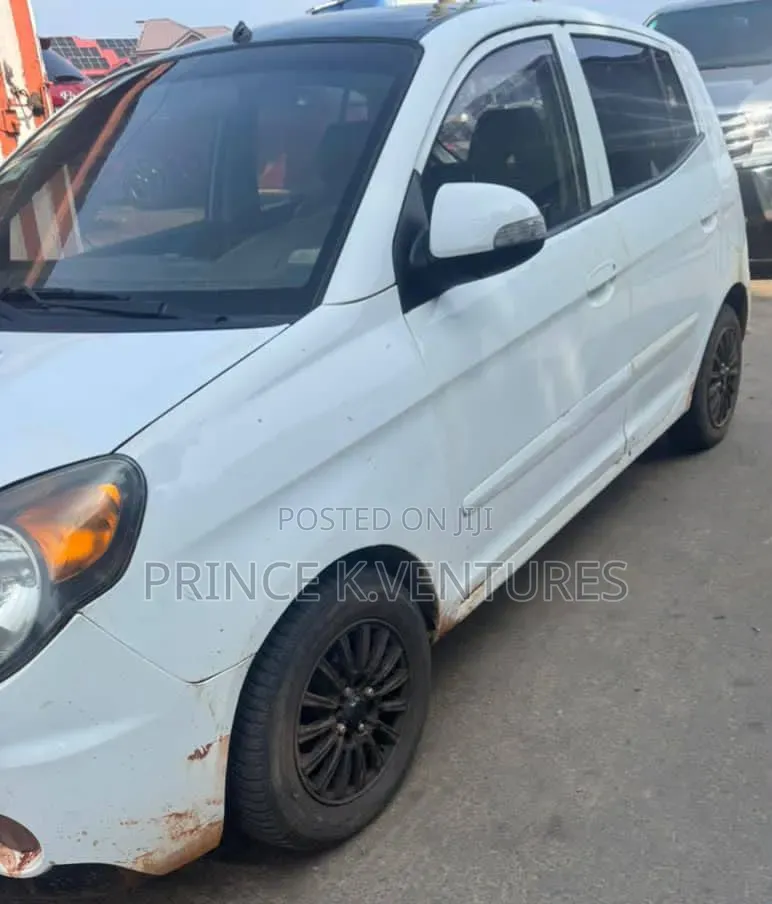 Kia Morning 2010 White