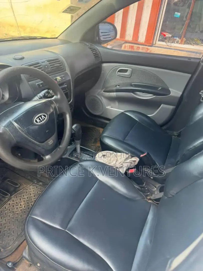 Kia Morning 2010 White