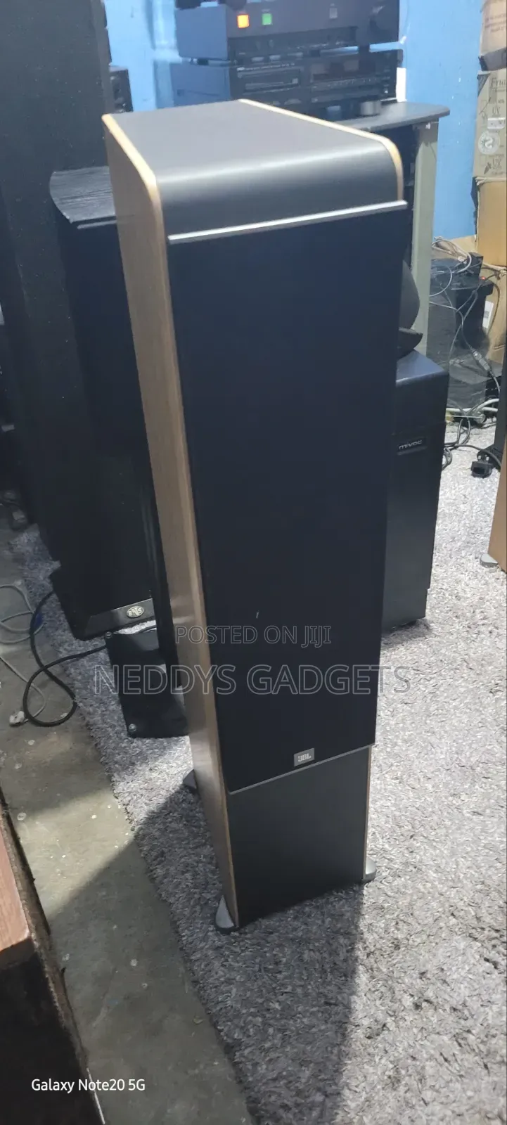 JBL E80 3-Way Floorstanding Speaker (Cherry)