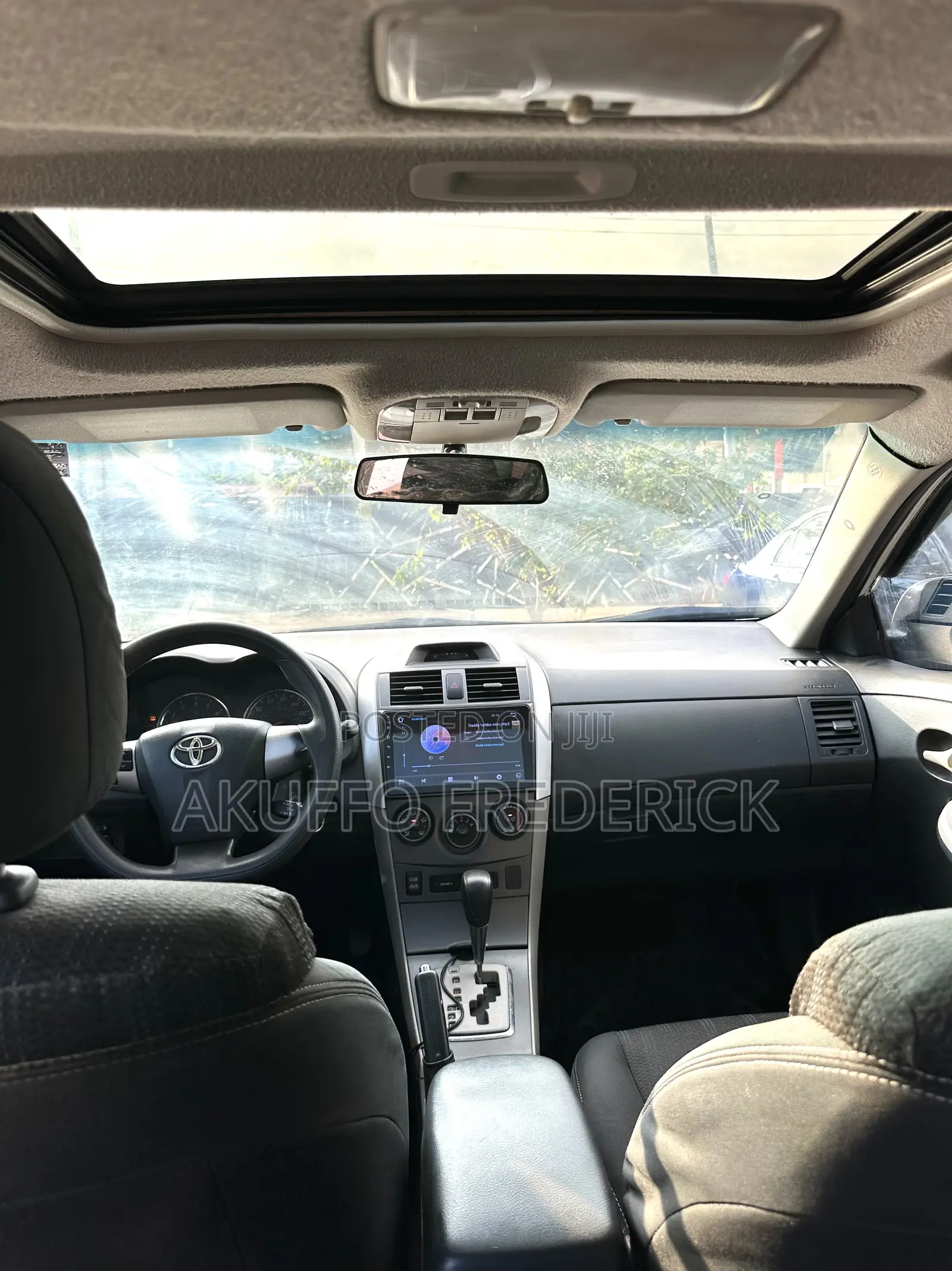 Toyota Corolla S Special Edition 4dr Sedan (1.8L 4cyl 4A) 2013 Pearl