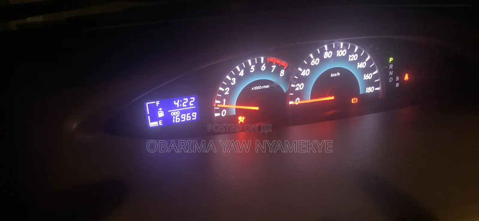 Toyota Belta 2010 Silver