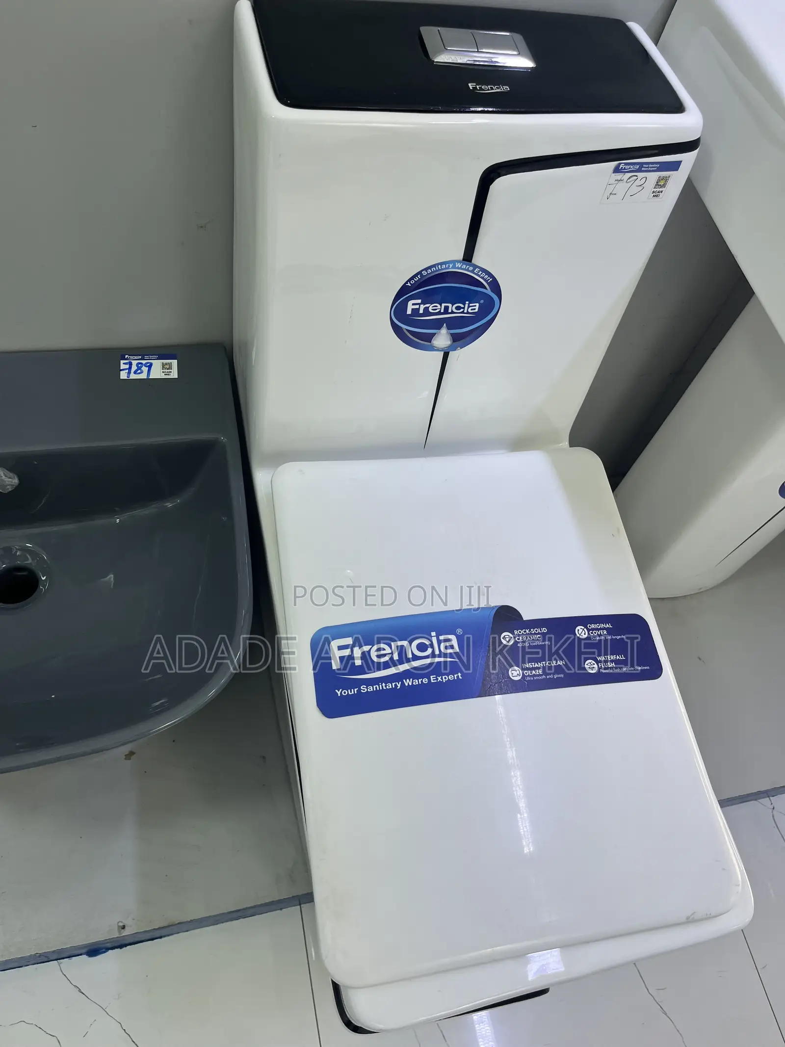 Frencia Toilet WC With Basin
